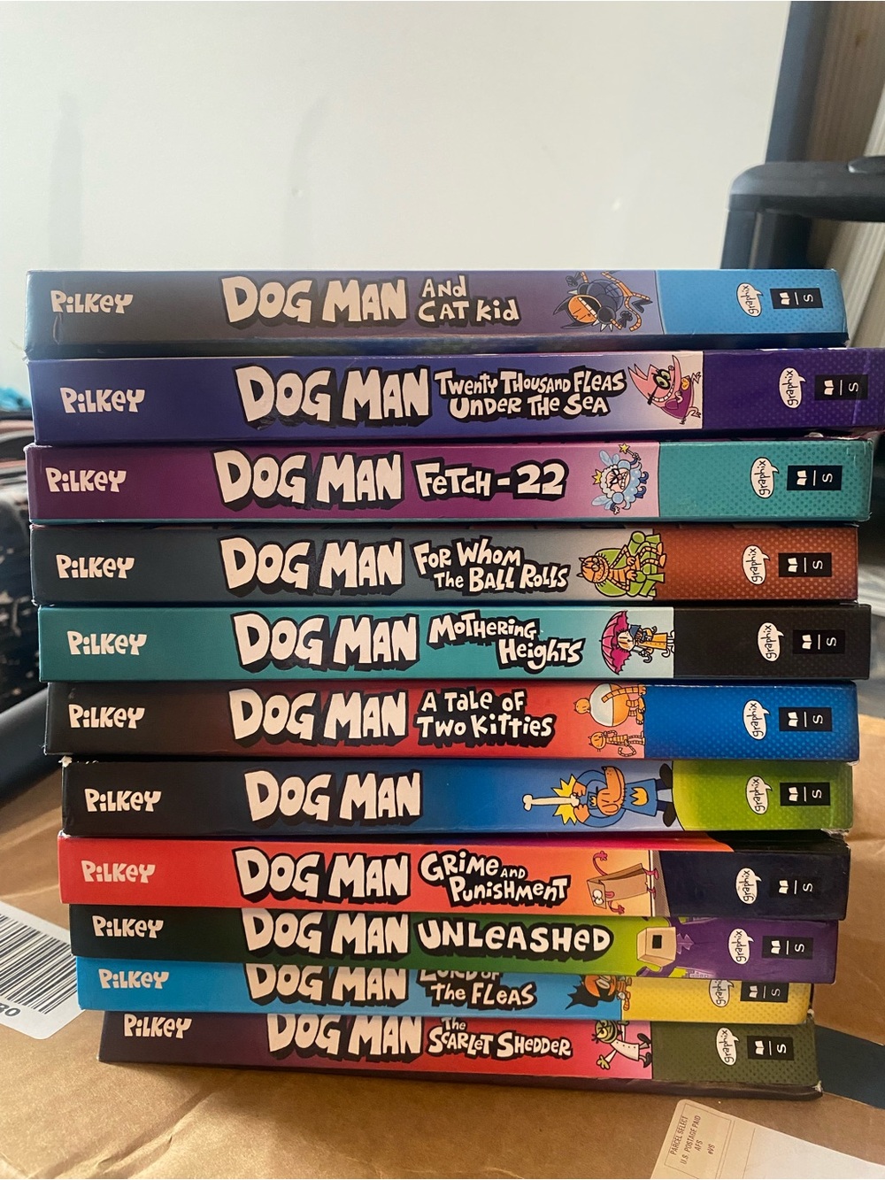 Dog Man Book Set - Assorted Color Spines